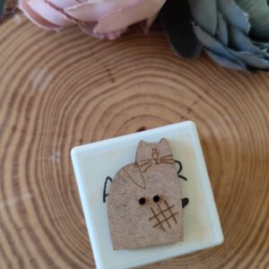 Botão Gato 2 em MDF